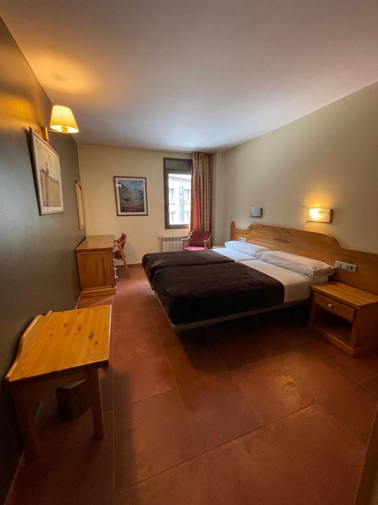 Apartaments Sant Moritz Arinsal Eksteriør bilde