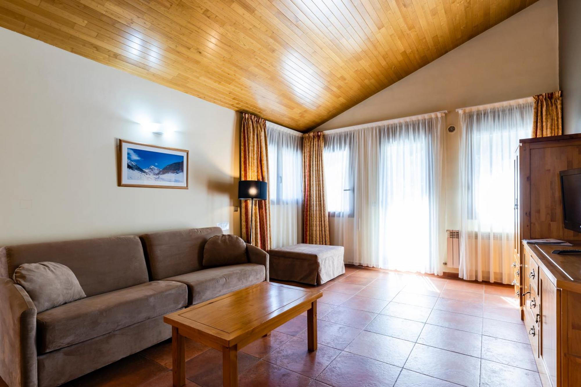 Apartaments Sant Moritz Arinsal Eksteriør bilde