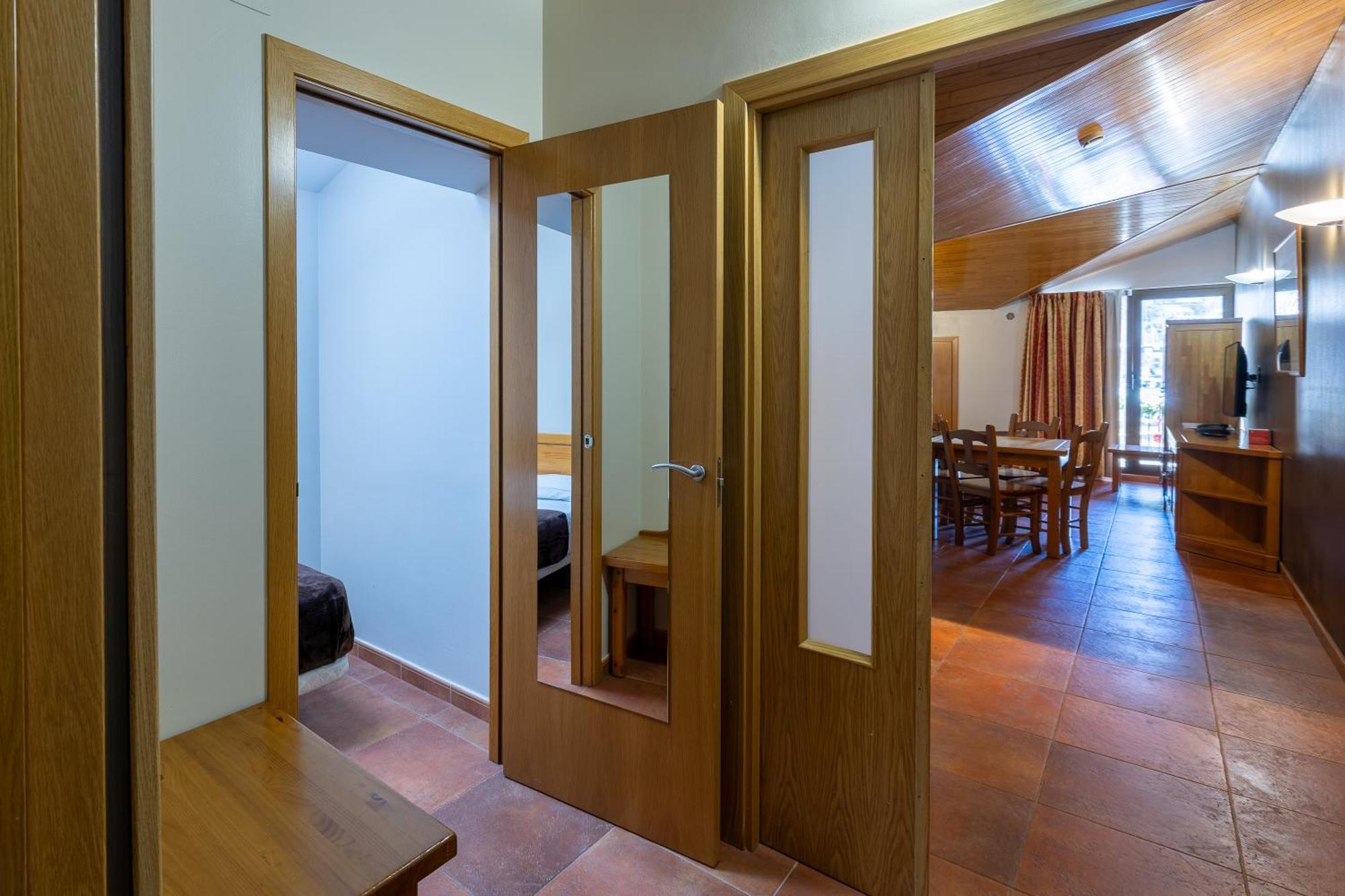 Apartaments Sant Moritz Arinsal Eksteriør bilde